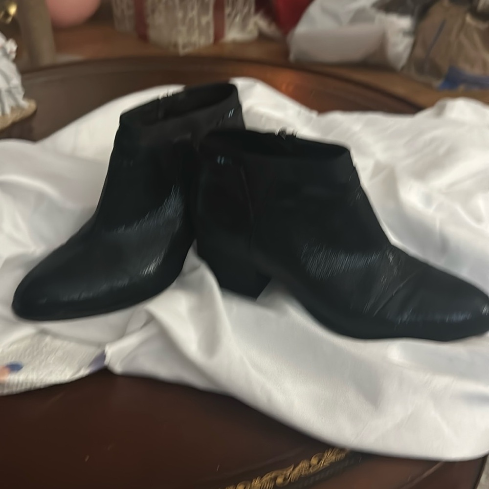Tom’s, low heel , black shimmery dressy boots!